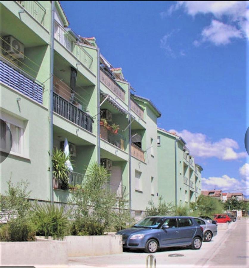 Apartman Scotti คาชเตลา ภายนอก รูปภาพ