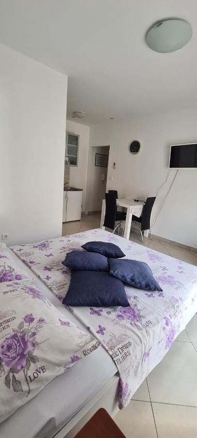 Apartman Scotti คาชเตลา ภายนอก รูปภาพ