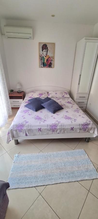 Apartman Scotti คาชเตลา ภายนอก รูปภาพ